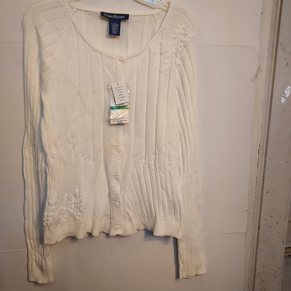 Evan-Picone Women's White Sweater Cable Knit Very ElegantNew With Tags
